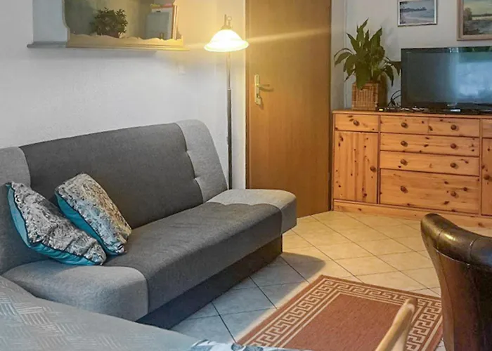 1 Bedroom Cozy In * Sarbinowo